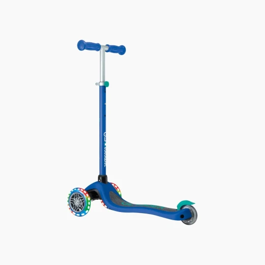 Globber Flow Foldable 125 Lights Scooter – 125mm Wheels – Kick Scooter for Outdoor Riding – Model 423-600-4 - Globber - Image 11