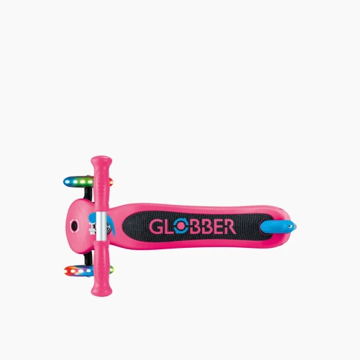 Globber Flow Foldable 125 Lights Scooter – 125mm Wheels – Kick Scooter for Outdoor Riding – Model 423-610-4 - Globber - Image 27