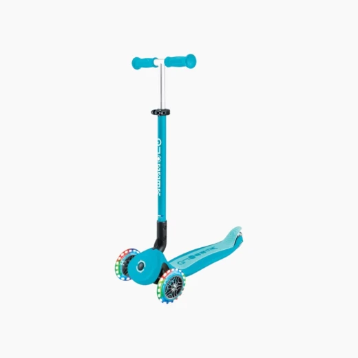 سكوتر Globber Go Up Active Lights - يتميز بعجلات LED 360 درجة لمزيد من الجاذبية البصرية والمتعة - موديل 749-300 - جلوبر - Image 17