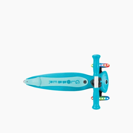 سكوتر Globber Go Up Active Lights - يتميز بعجلات LED 360 درجة لمزيد من الجاذبية البصرية والمتعة - موديل 749-310 - جلوبر - Image 12
