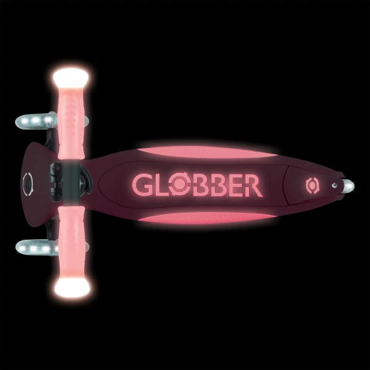 سكوتر Globber Elite Glow Lights Kick Scooter - سطح مضاء بمصابيح LED يضيء كل رحلة، مما يضمن الرؤية ويضيف الإثارة - موديل 839-110 - جلوبر - Image 8