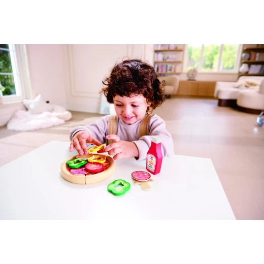 Hape Light & Sizzle Pizza Oven Set – Pretend Play – Realistic pretend-play detailing – Model E3236A - Hape - Image 8