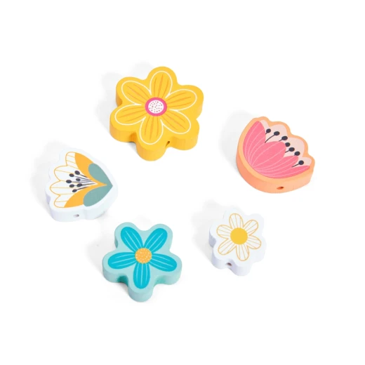 Hape DIY Beaded Jewellery Kit – 125 Wooden Beads Craft – Made from responsibly sourced wood – Model E3606A - Hape - Image 5