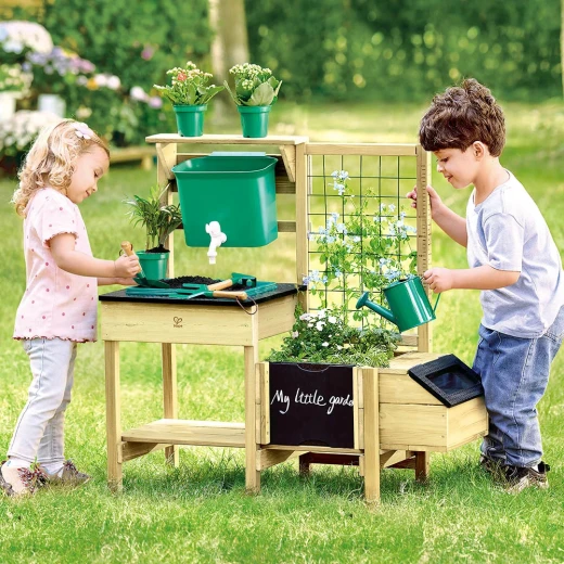 Hape Grow & Play Potting Table – Made from responsibly sourced wood – Science and Discovery Activity Kit – Model E5602A - Hape - Image 10