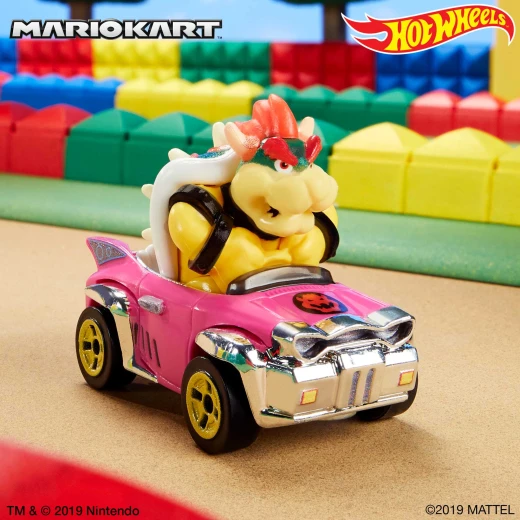 Hot Wheels Mario Kart Replica – Assorted – Everything needed is included in the box – Die-Cast Collectible Model Car – Model GBG25 - Mattel - Image 2