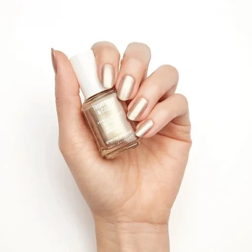 Essie Treat Love & Color Glow The Distance 151 Strengthening Nail Polish – Professional Nail Treatment Color with Strengthening Formula that Helps Improve Nail Strength while Delivering Glossy Shine and Long Lasting Chip Resistant Wear - Essie - Image 5