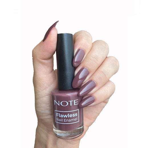 Note Cosmetique Flawless Nail Enamel - 83 Grape Note Cosmetique Flawless Nail Enamel - 83 Grape