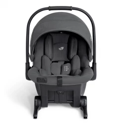 مقعد سيارة جوي سبرينت ISOFIX باللون الأسود: أقصى درجات أمان لحديثي الولادة وتركيب سهل للغاية. يتميز بموصلات ISOFIX آمنة لتوفير أقصى حماية. مصمم لتوفير راحة البال.