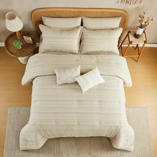 نوفا هوم Liz طقم لحاف جاكار بنسيج مميز - مفرد & مفرد كبير - 5 قطع - ترابي نوفا هوم Liz طقم لحاف جاكار بنسيج مميز - مفرد & مفرد كبير - 5 قطع - ترابي