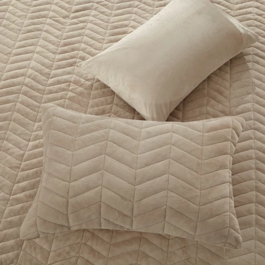 Nova Home Cocora Winter Embroidered UltraSoft CocoFlannel Comforter Set - King/Super King - Beige - Nova Home - Image 3