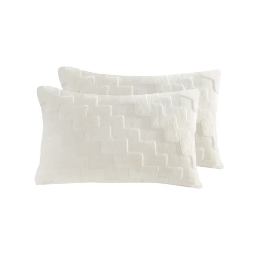 Nova Home Albina Winter 3D Jacquard Rabbit Fur Comforter Set - King/Super King - White - Nova Home - Image 8