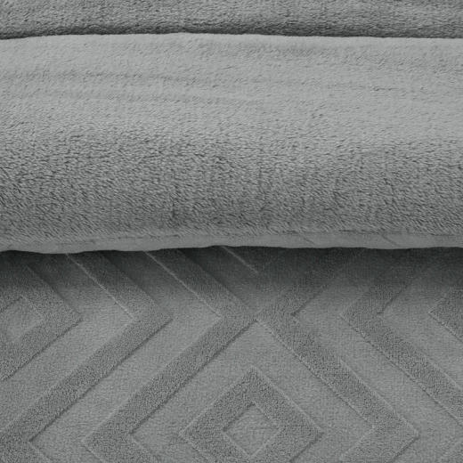 Nova Home Froska Winter Embossed Flannel  Comforter Set with Soft Fur Backing - King/Super King - Grey - Nova Home - Image 5