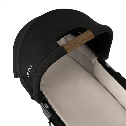 Nuna LYTL Carry Cot (Caviar) – Lightweight Newborn Bassinet with Dream drape™ and GREENGUARD GOLD Certification - Nuna - Image 3