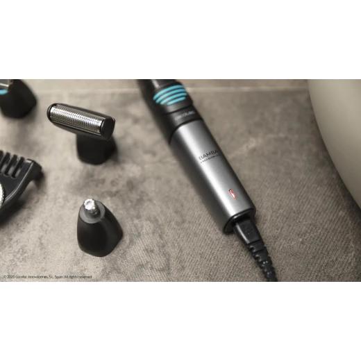 ماكينة حلاقة Cecotec PrecisionCare Extreme 5in1 متعددة الاستخدام للوجه والجسم، بشفرات ستانلس ستيل، مقاومة للماء IPX5، بطارية ليثيوم تدوم 60 دقيقة، مع رؤوس متعددة، مؤشر LED وقاعدة تخزين - سيكوتك - Image 4
