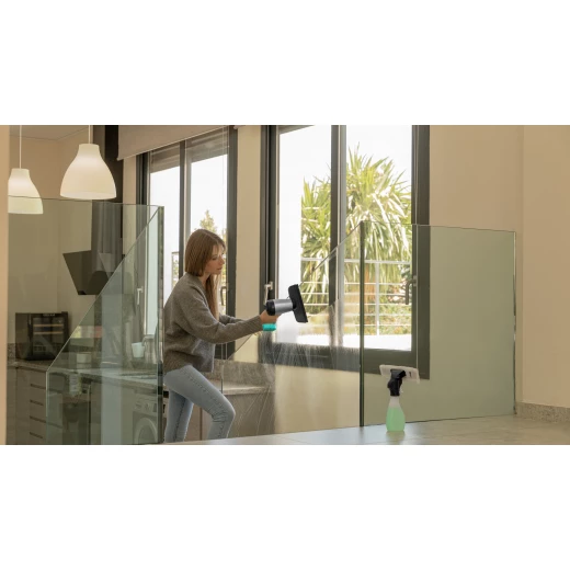 Cecotec Conga Rockstar 3700 Glass Cordless Window Cleaner 3-in-1 Spray Clean Vacuum System, 220 mm Silicone Nozzle, 50 ml Tank, Lithium Battery 30 min Runtime, Lightweight Design, Streak-Free Finish - Cecotec - Image 4