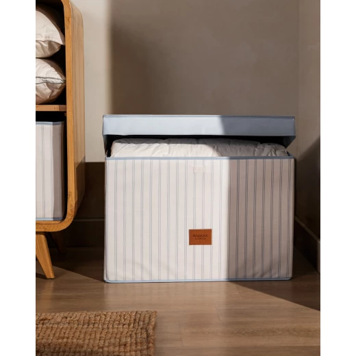 Nuage Large Organizer Box with Lid White & Light Blue, 58.5x38x40 cm, Polypropylene Storage Container Nuage Large Organizer Box with Lid White & Light Blue, 58.5x38x40 cm, Polypropylene Storage Container