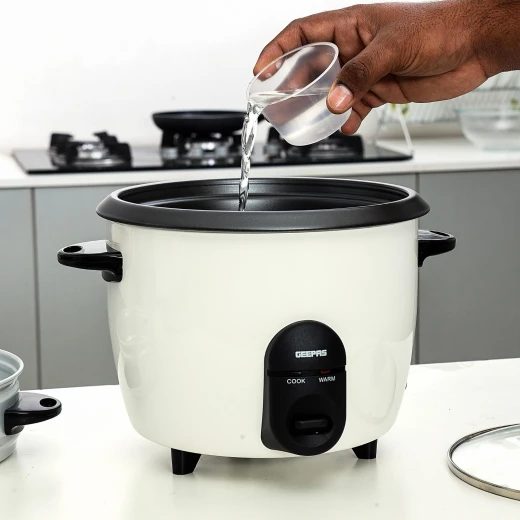 Geepas 500W 1.5L Automatic Rice Cooker, 3-in-1 Cook/Steam/Warm, White GRC35011 - GEEPAS - Image 9