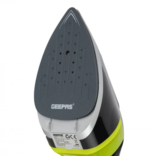 Geepas GGS25019 Handheld Garment Steamer – 1950W, One-Touch Operation, 170ml Water Tank, Ceramic-Coated Plate & Brush Accessory, Grey - GEEPAS - Image 3