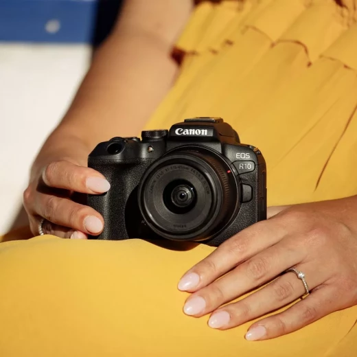 Canon EOS R10 with RF-S 18-45mm IS STM lens (5331C010AA), a powerful mirrorless camera featuring fast autofocus, high-resolution image quality, 4K video recording, and a versatile zoom lens ideal for photography and content creation - Canon - Image 3