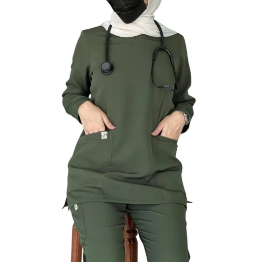 سكراب طبي باللون الجيشي سايز اكس لارج من  ذا سكراب بروجكت - ذا سكراب - Image 3
