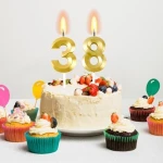 شمعة رقم 9 ذهبية لكيكة عيد الميلاد - عام / بدون علامة تجارية