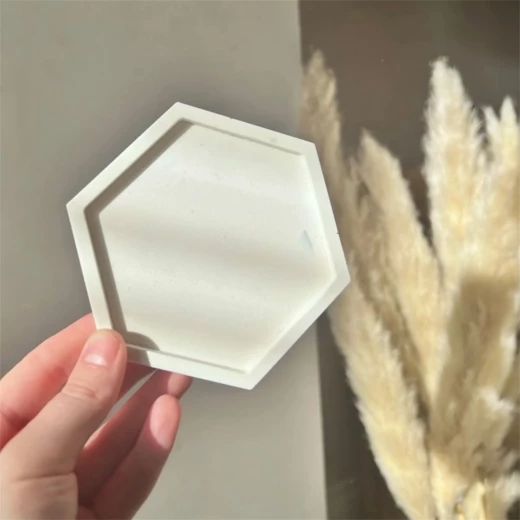 Niveole Classic Octagon Decorative Gypsum Coaster – 100% Handmade, Cup and Candle Base for Modern Coffee Table Décor, Elegant Home Gift - Niveole - Image 2