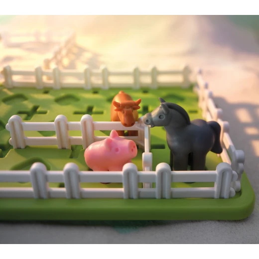 SmartGames Smart Farmer Board Game a Fun STEM Focused Cognitive Skill Building Brain Game and Puzzle Game with 60 challenges for Ages 4 and Up - SmartGames - Image 4