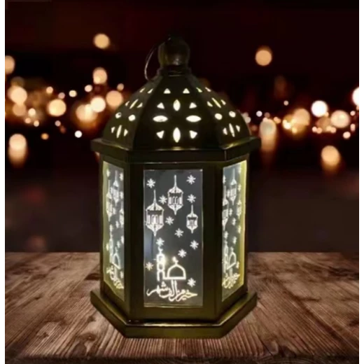 فانوس ذهبي كبير فانوس ذهبي كبير