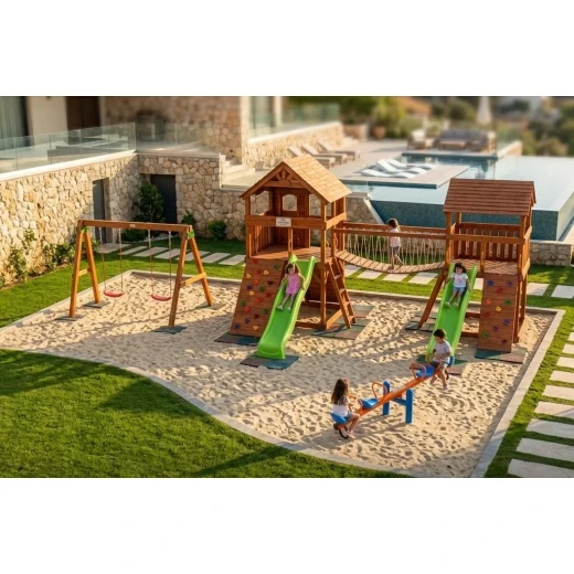 مجمع ألعاب أطفال خشبي 