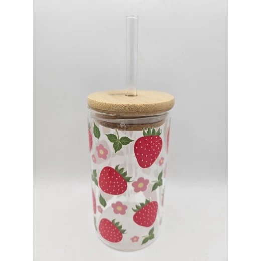 Timeless gifts, a cup with a Strawberry design, in its traditional colors, 550 ml , 1 piece Timeless gifts, a cup with a Strawberry design, in its traditional colors, 550 ml , 1 piece