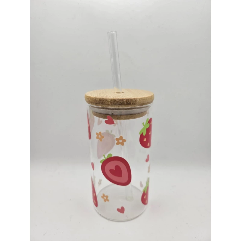 Timeless gifts, a cup with a Strawberry & Hearts design, in its traditional colors, 550 ml ,1 piece - Timeless gifts