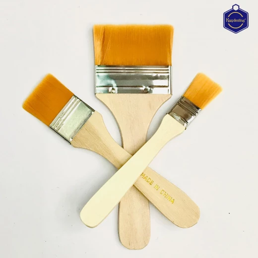 Keep Smiling - Wide and thin nylon bristle brush set with comfortable wooden handles for basic gesso painting - 3 brush pack (Q59-8) - Rs Toys - Image 5