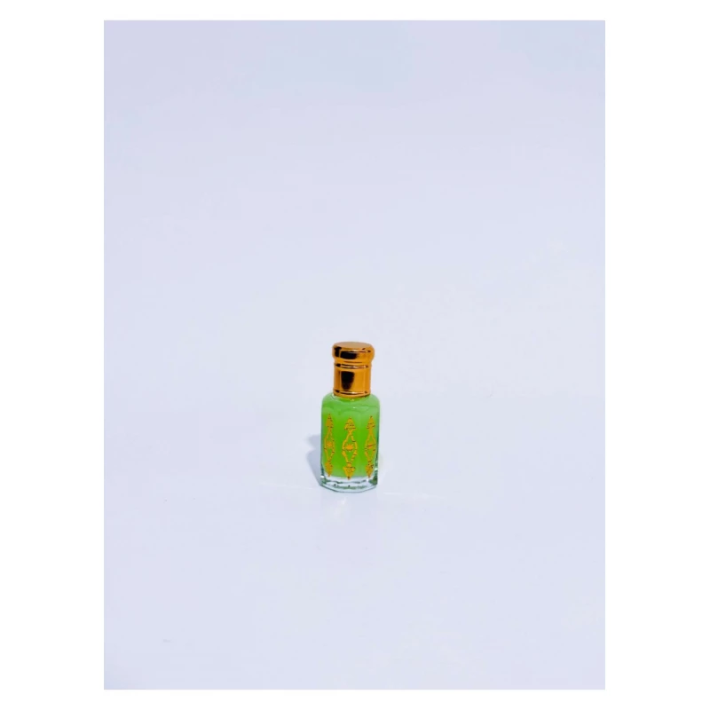 عطر بوديفا بودي كيس كولور حجم 30 مل – عطر أنثوي ناعم وحيوي، يتميز برائحة رقيقة ومنعشة في حجم مثالي للحقيبة - بوديڤا
