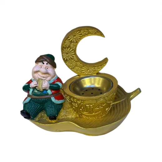 تمثال شخصية فانانيس مبخرة ديكور رمضان كريم من مادة البولي ريزن رجل سمين جالس على مبخرة شكل ورقة شجر (17 × 13 سم) تمثال شخصية فانانيس مبخرة ديكور رمضان كريم من مادة البولي ريزن رجل سمين جالس على مبخرة شكل ورقة شجر (17 × 13 سم)
