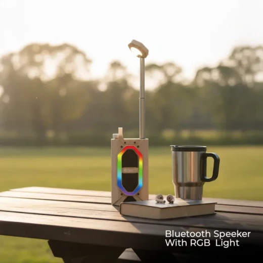 سماعة لاسلكية ذكية مع كشاف ليد قابل للتعديل وإضاءة آر جي بي – مكبر صوت ومصباح تخييم ممتد ومقاوم لرذاذ الماء مع مقبض حمل مدمج من توبيز - عتاد - Image 3