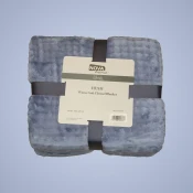 Blankets & Throws