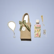 Handbags & Wallets