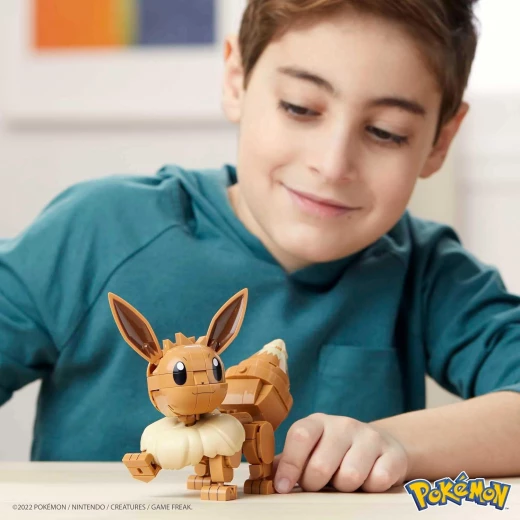 Mega Construx Build & Show Eevee Building Set - 215 Pieces, 4-Inch Poseable Figure for Kids - Mega Construx - Image 4