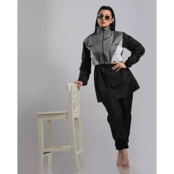 لباس سباحة نسائي أسود من أوشنك بوركيني بتصميم محتشم، مزود بحجاب مدمج وتغطية كاملة، مثالي للارتداء المحتشم على الشاطئ أو في حمام السباحة